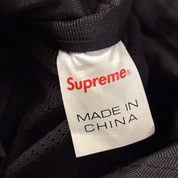 Supreme SS 18 shoulder bag - Picture 4 of 5